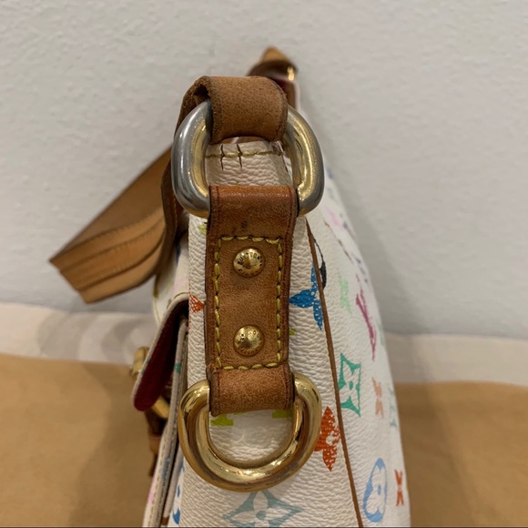 SOLD- Louis Vuitton Lodge Pm White Monogram Bag - Picture 6 of 8